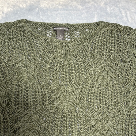 Chelsea & Theodore Olive Knit Top - Picture 8 of 9